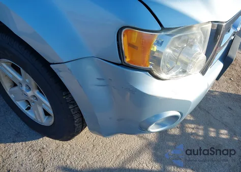 2008 Ford Escape Hybrid z USA, uszkodzony, nr VIN 1FMCU49H98KC90042